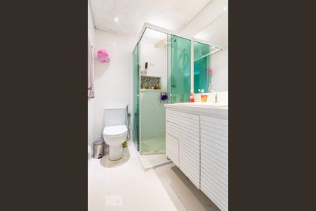 Apartamento à venda com 64m², 2 quartos e sem vaga Apartamento à venda com 64m², 2 quartos e sem vagaBanheiro