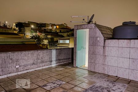 Casa à venda com 120m², 3 quartos e 5 vagasTerraço