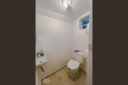 Casa à venda com 120m², 3 quartos e 5 vagasBanheiro