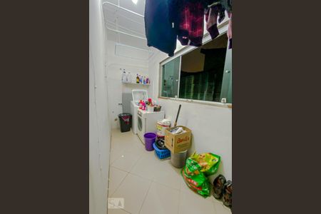 Casa à venda com 120m², 3 quartos e 5 vagasLavanderia