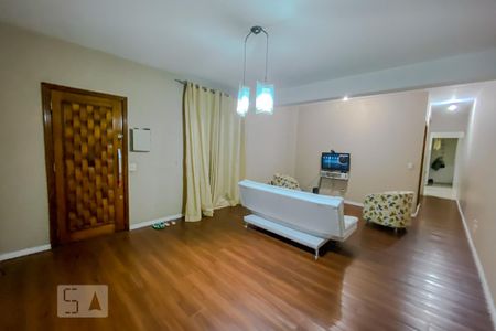 Sala de casa à venda com 3 quartos, 120m² em Vila Prudente, São Paulo