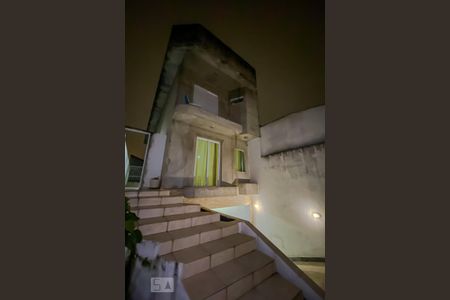 Casa à venda com 120m², 3 quartos e 5 vagasArea Comun