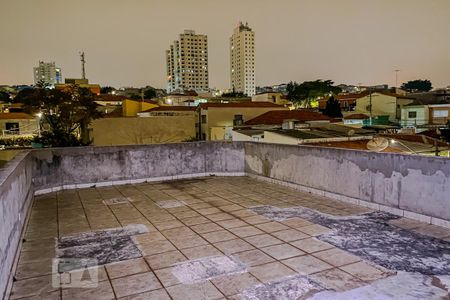 Casa à venda com 120m², 3 quartos e 5 vagasTerraço