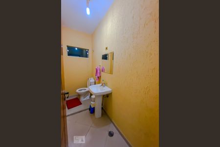Lavabo de casa à venda com 3 quartos, 120m² em Vila Prudente, São Paulo