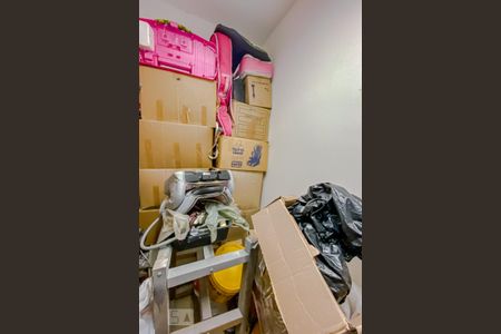 Casa à venda com 120m², 3 quartos e 5 vagasQuarto de Serviço