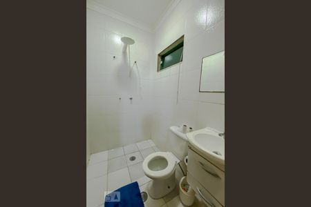 Casa à venda com 120m², 3 quartos e 5 vagasBanheiro da Suite 2