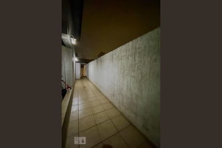 Casa à venda com 120m², 3 quartos e 5 vagasCorredor