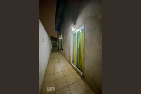 Casa à venda com 120m², 3 quartos e 5 vagasCorredor