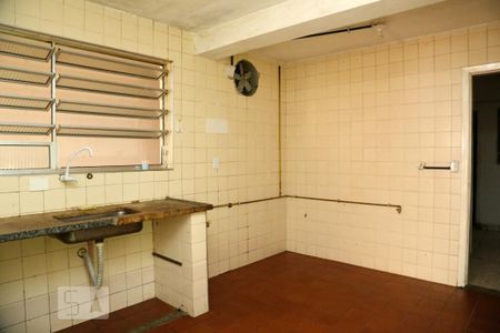 Casa à venda com 132m², 3 quartos e 1 vagaCozinha