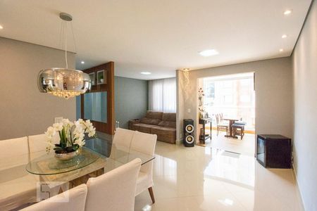 Sala de apartamento à venda com 3 quartos, 124m² em Jardim Arpoador, São Paulo