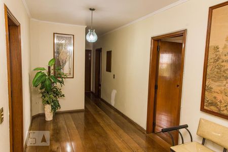 Apartamento à venda com 380m², 4 quartos e 4 vagas Apartamento à venda com 380m², 4 quartos e 4 vagasHall