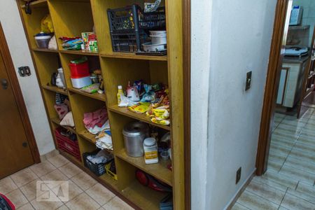 Apartamento à venda com 380m², 4 quartos e 4 vagas Apartamento à venda com 380m², 4 quartos e 4 vagasDespensa