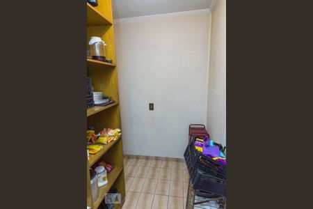 Apartamento à venda com 380m², 4 quartos e 4 vagas Apartamento à venda com 380m², 4 quartos e 4 vagasDespensa