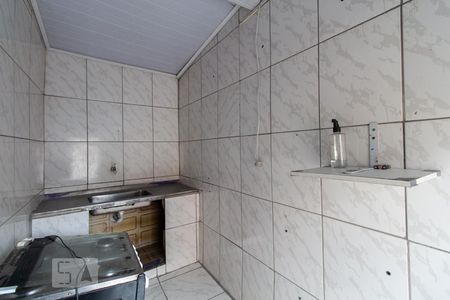 Cozinha de kitnet/studio para alugar com 1 quarto, 40m² em Vila Carmem, São Paulo
