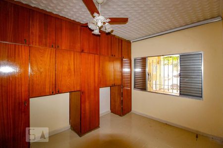 Quarto 1 de casa à venda com 4 quartos, 196m² em Vila Augusta, Guarulhos