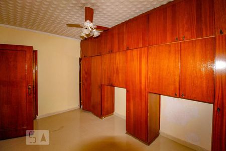Quarto 1 de casa à venda com 4 quartos, 196m² em Vila Augusta, Guarulhos