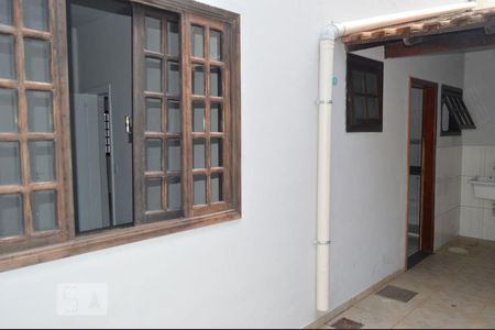 Casa para alugar com 200m², 2 quartos e 4 vagasÁrea de Serviço