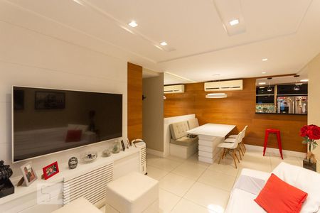 Sala de apartamento à venda com 4 quartos, 115m² em Tijuca, Rio de Janeiro