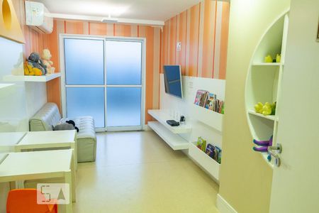 Apartamento à venda com 115m², 4 quartos e 2 vagasÁrea comum