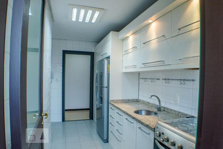 Apartamento para alugar com 96m², 2 quartos e 2 vagasCozinha