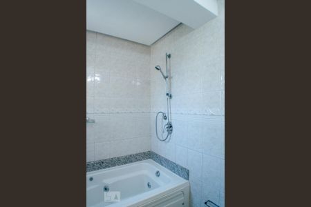 Apartamento para alugar com 96m², 2 quartos e 2 vagasBanheiro suite
