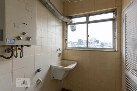 Apartamento à venda com 70m², 2 quartos e 1 vagaÁrea de Serviço