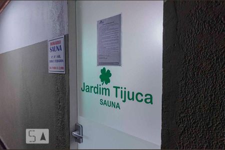 Apartamento à venda com 70m², 2 quartos e 1 vagaÁrea comum