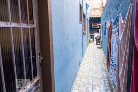 Casa à venda com 186m², 5 quartos e 2 vagas Casa à venda com 186m², 5 quartos e 2 vagasCorredor