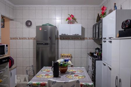 Casa à venda com 186m², 5 quartos e 2 vagas Casa à venda com 186m², 5 quartos e 2 vagasCozinha