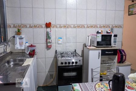 Casa à venda com 186m², 5 quartos e 2 vagas Casa à venda com 186m², 5 quartos e 2 vagasCozinha