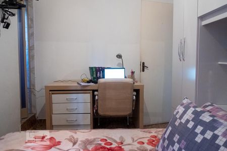Casa à venda com 186m², 5 quartos e 2 vagas Casa à venda com 186m², 5 quartos e 2 vagasSuíte 2