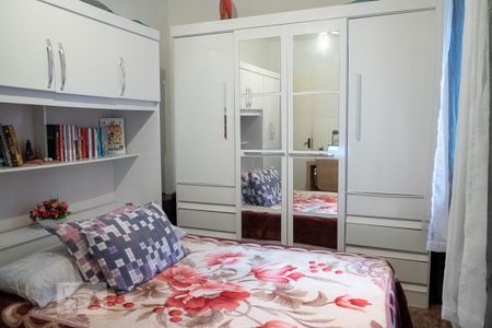 Casa à venda com 186m², 5 quartos e 2 vagas Casa à venda com 186m², 5 quartos e 2 vagasSuíte 2