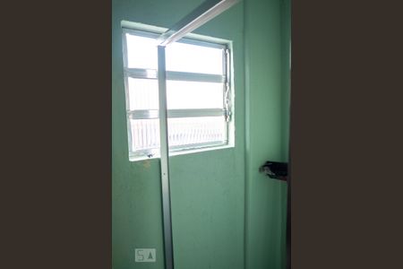 Casa à venda com 186m², 5 quartos e 2 vagas Casa à venda com 186m², 5 quartos e 2 vagasBanheiro da Suíte 1