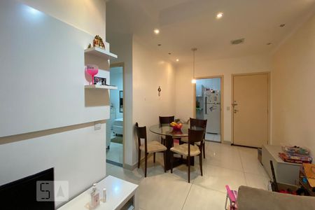 Sala de apartamento para alugar com 2 quartos, 47m² em Vila São Caetano, Sorocaba