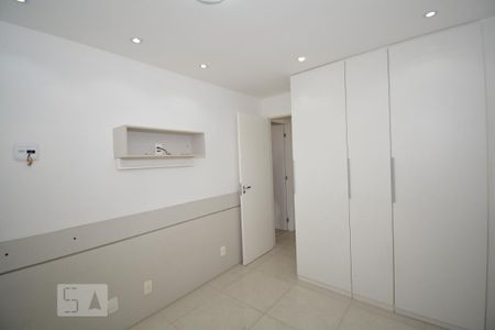 Apartamento à venda com 67m², 2 quartos e 1 vagaQuarto 2