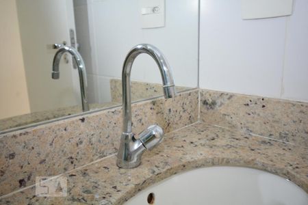 Apartamento à venda com 67m², 2 quartos e 1 vagaBanheiro Social - Torneira