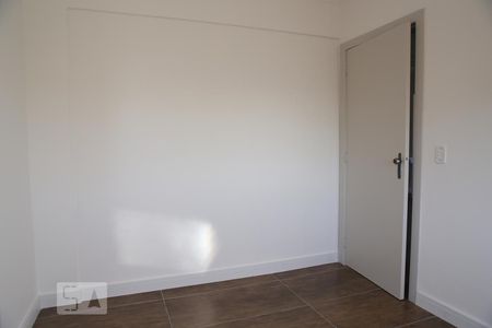 Suíte de apartamento para alugar com 2 quartos, 73m² em Vila Assunção, Porto Alegre