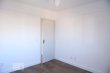 Quarto 1 de apartamento para alugar com 2 quartos, 73m² em Vila Assunção, Porto Alegre