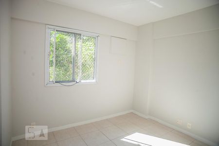 Quarto 1 de apartamento à venda com 2 quartos, 69m² em Camorim, Rio de Janeiro