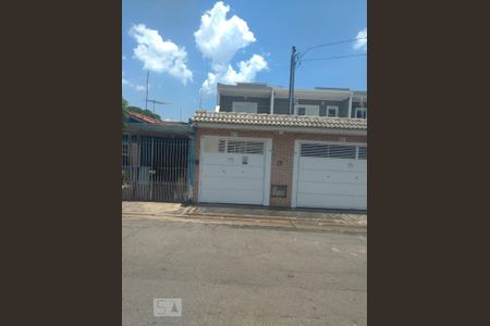 Casa para alugar com 115m², 3 quartos e 2 vagas Casa para alugar com 115m², 3 quartos e 2 vagasFachada