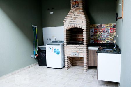 Casa para alugar com 115m², 3 quartos e 2 vagas Casa para alugar com 115m², 3 quartos e 2 vagasÁrea de Serviço / Churrasqueira