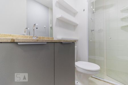 Banheiro de kitnet/studio à venda com 1 quarto, 25m² em Centro, São Paulo