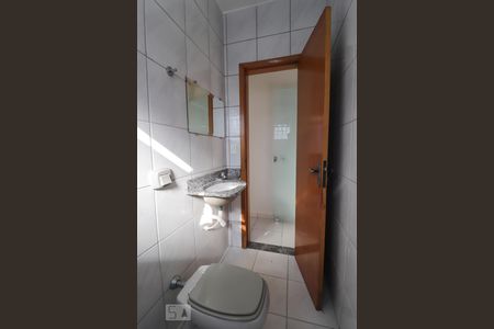 Casa para alugar com 286m², 3 quartos e 4 vagas Casa para alugar com 286m², 3 quartos e 4 vagasBanheiro de serviço