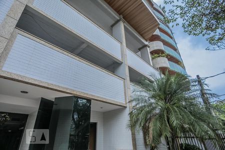 Apartamento para alugar com 90m², 3 quartos e 2 vagasFachada
