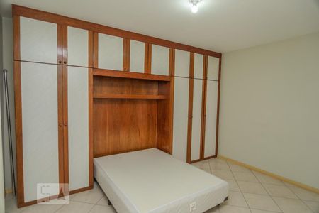 Apartamento para alugar com 90m², 3 quartos e 2 vagasSuíte