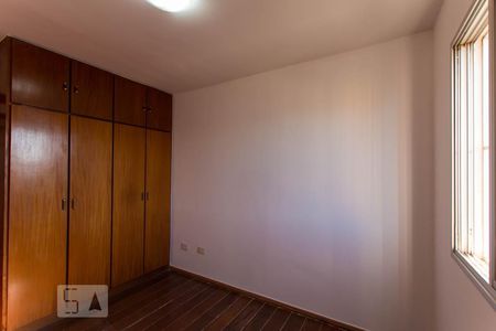 Quarto 2 de apartamento para alugar com 3 quartos, 89m² em Setor Central, Goiânia