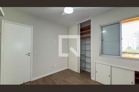 Suíte de apartamento para alugar com 3 quartos, 97m² em Jardim das Acácias, São Paulo