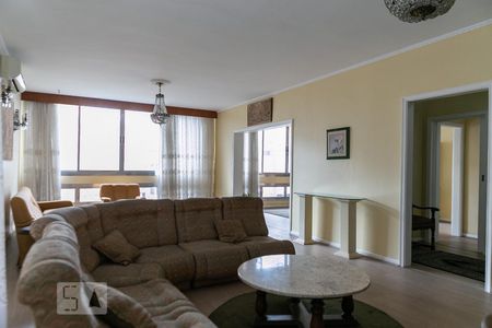 Sala de apartamento para alugar com 4 quartos, 300m² em Gonzaga, Santos