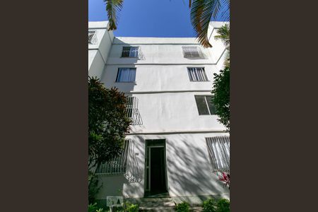 Apartamento à venda com 60m², 3 quartos e 1 vagaFrente