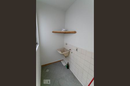 Apartamento à venda com 60m², 3 quartos e 1 vagaÁrea de Serviço